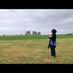 Meet your Posher, Maya